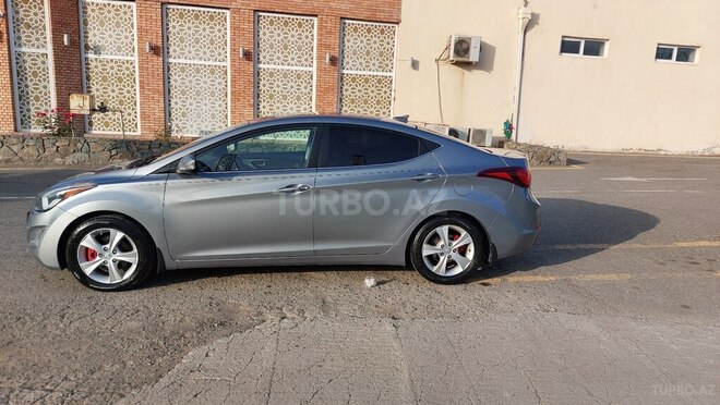 Hyundai Elantra 2015, 156,106 km - 1.8 l - Gəncə