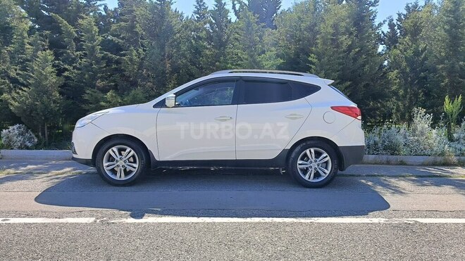 Hyundai ix35 2012, 275,000 km - 2.0 l - Bakı