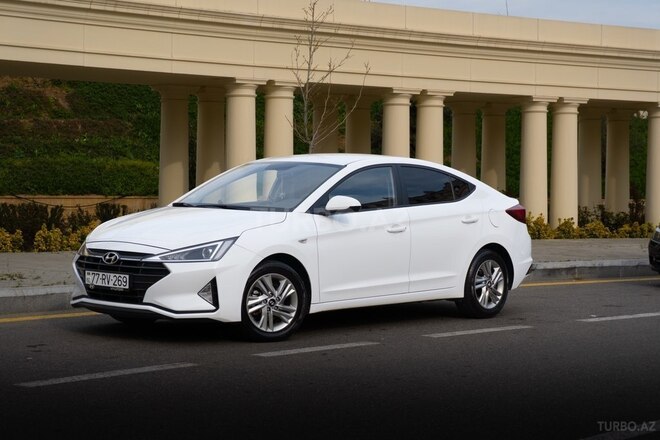 Hyundai Elantra 2019, 140,000 km - 1.6 л - Bakı
