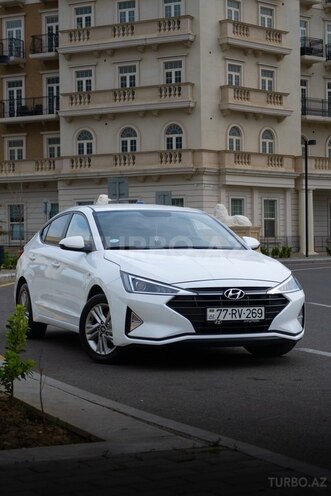 Hyundai Elantra 2019, 140,000 km - 1.6 л - Bakı