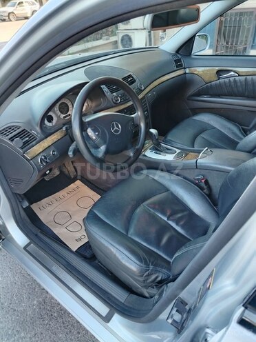 Mercedes E 220 d 2005, 376,676 km - 2.2 l - Bakı