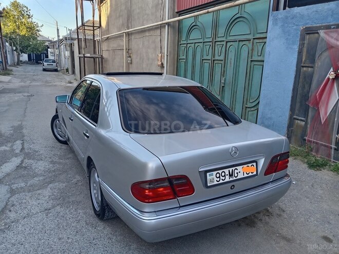 Mercedes E 240 1999, 361,000 km - 2.4 l - Bakı