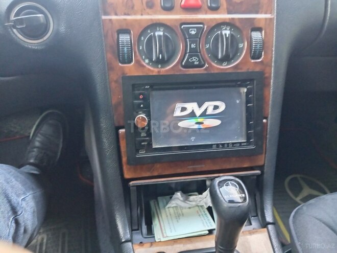 Mercedes E 240 1999, 361,000 km - 2.4 l - Bakı