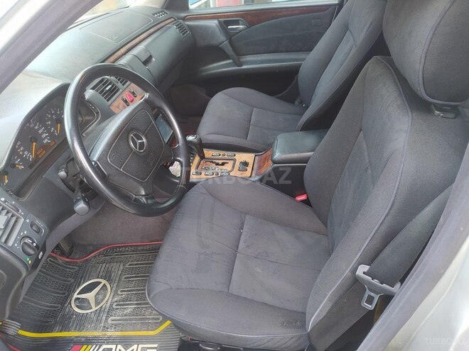 Mercedes E 240 1999, 361,000 km - 2.4 l - Bakı