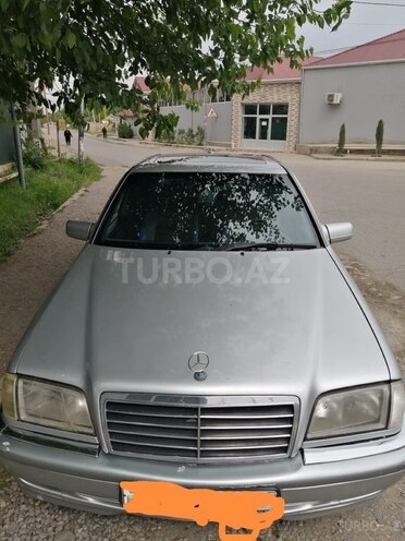 Mercedes C 220 d 1997, 716,025 km - 2.2 l - Beyləqan