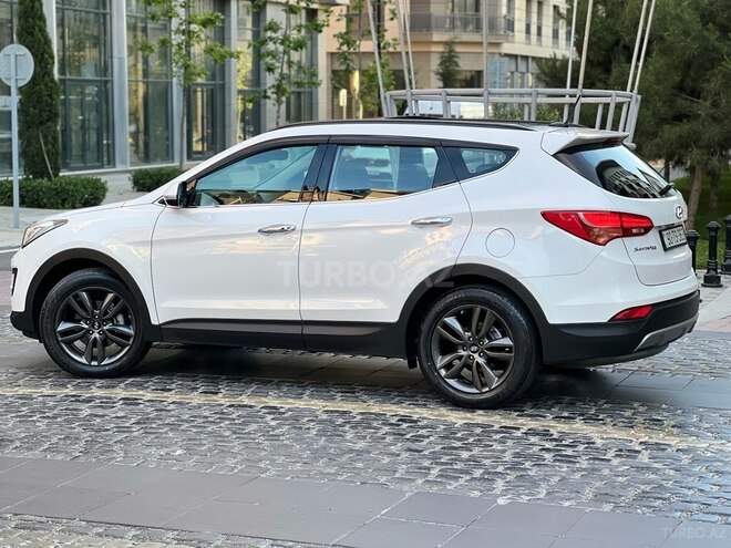 Hyundai Santa Fe-10