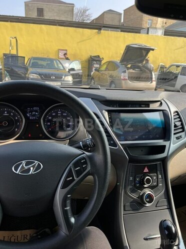 Hyundai Elantra 2015, 133,576 km - 1.8 л - Bakı