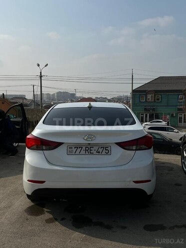Hyundai Elantra 2015, 133,576 km - 1.8 л - Bakı
