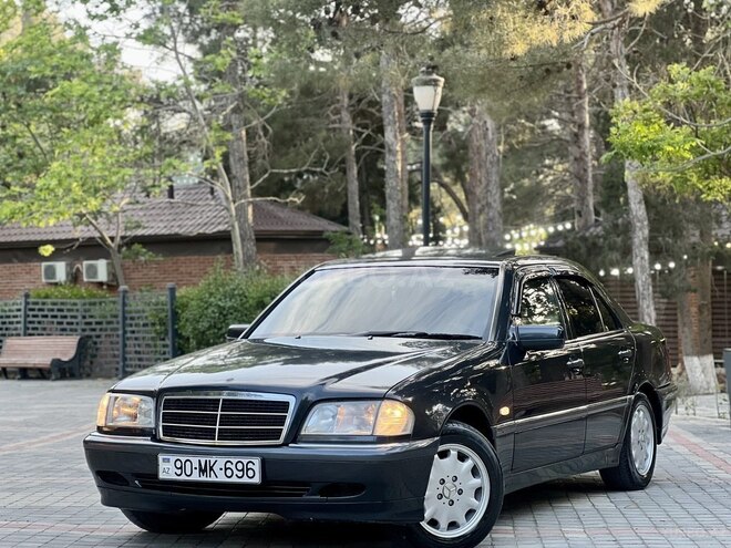 Mercedes C 240 1997, 325,600 km - 2.4 l - Bakı