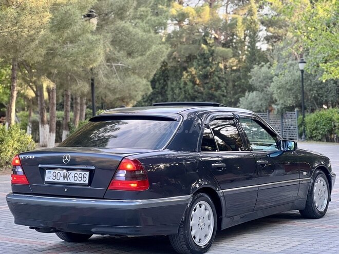 Mercedes C 240 1997, 325,600 km - 2.4 l - Bakı