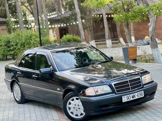 Mercedes C 240 1997, 325,600 km - 2.4 l - Bakı