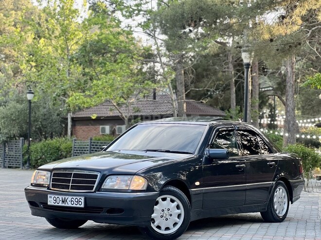 Mercedes C 240 1997, 325,600 km - 2.4 l - Bakı