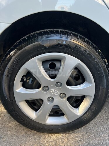Hyundai Accent 2013, 93,000 km - 1.6 l - Bakı