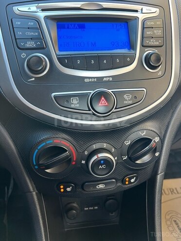 Hyundai Accent 2013, 93,000 km - 1.6 l - Bakı