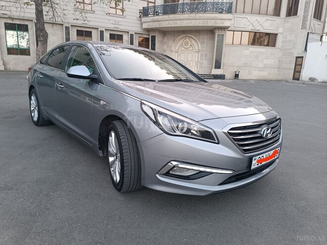 Hyundai Sonata-2