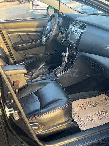 Lifan  2021, 180,000 km - 1.7 l - Naxçıvan