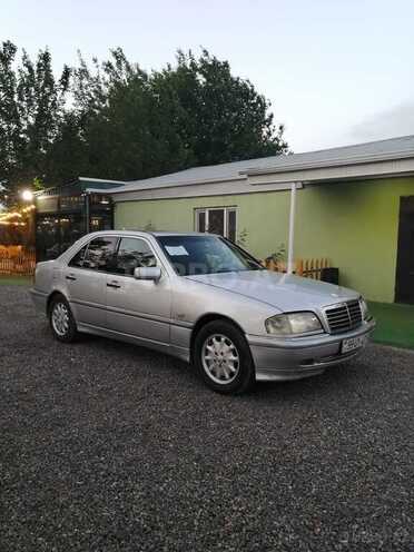 Mercedes C 220 d 1997, 716,350 km - 2.2 l - Beyləqan