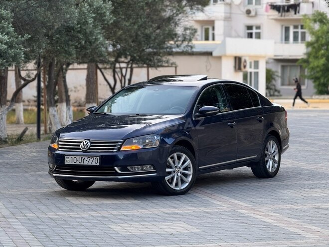 Volkswagen Passat 2013, 275,469 km - 2.0 l - Sumqayıt