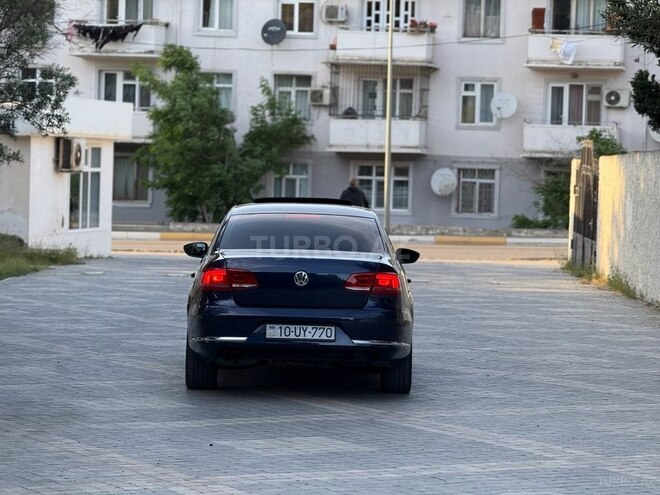 Volkswagen Passat 2013, 275,469 km - 2.0 l - Sumqayıt