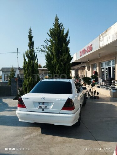 Mercedes C 230 1998, 350,000 km - 2.3 l - Salyan