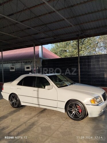 Mercedes C 230 1998, 350,000 km - 2.3 l - Salyan