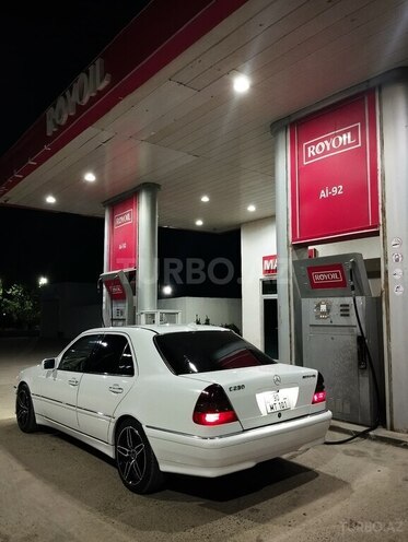 Mercedes C 230 1998, 350,000 km - 2.3 l - Salyan