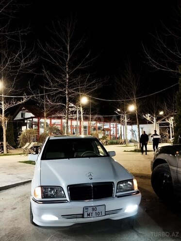 Mercedes C 230 1998, 350,000 km - 2.3 l - Salyan