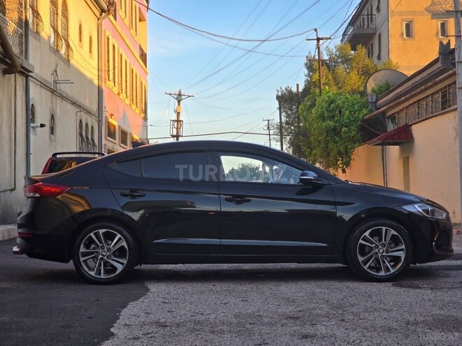 Hyundai Avante 2016, 214,000 km - 1.6 l - Bakı