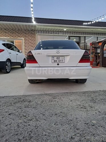 Mercedes C 230 1998, 273,139 km - 2.3 l - Salyan