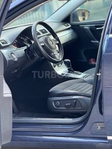 Volkswagen Passat 2013, 275,469 km - 2.0 l - Sumqayıt