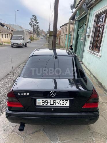 Mercedes C 220 1995, 215,000 km - 2.2 l - Qazax