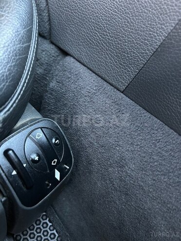 Mercedes E 270 2002, 306,000 km - 2.7 l - Bakı
