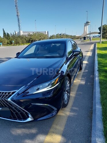 Lexus ES 300h-6