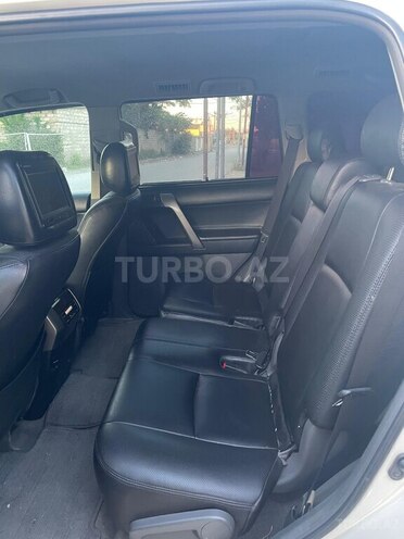 Toyota Land Cruiser Prado 2011, 185,900 km - 2.7 l - Bakı