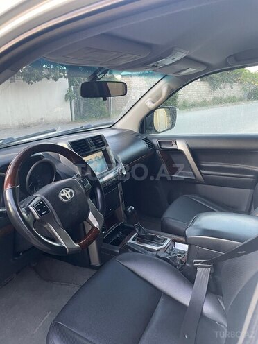 Toyota Land Cruiser Prado 2011, 185,900 km - 2.7 l - Bakı