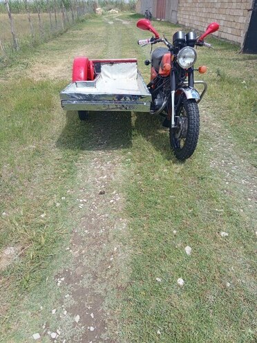 IJ Planeta 4 2004, 3,500 km - 0.3 l - Salyan