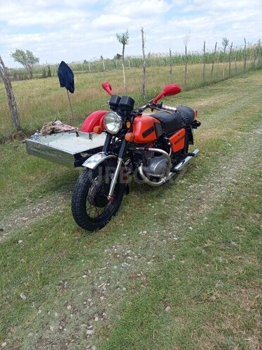 IJ Planeta 4 2004, 3,500 km - 0.3 l - Salyan