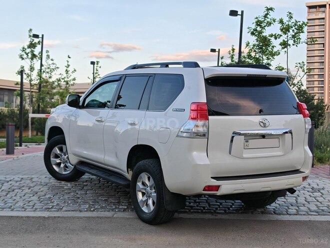 Toyota Land Cruiser Prado 2012, 245,000 km - 2.7 л - Bakı