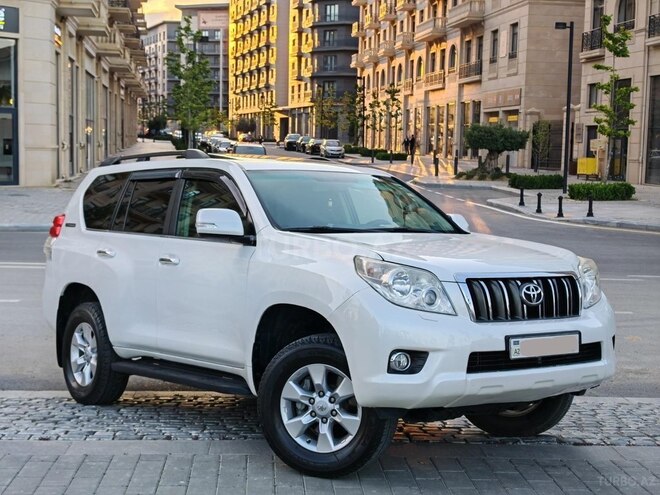 Toyota Land Cruiser Prado 2012, 245,000 km - 2.7 л - Bakı
