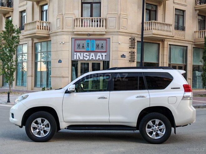 Toyota Land Cruiser Prado 2012, 245,000 km - 2.7 л - Bakı