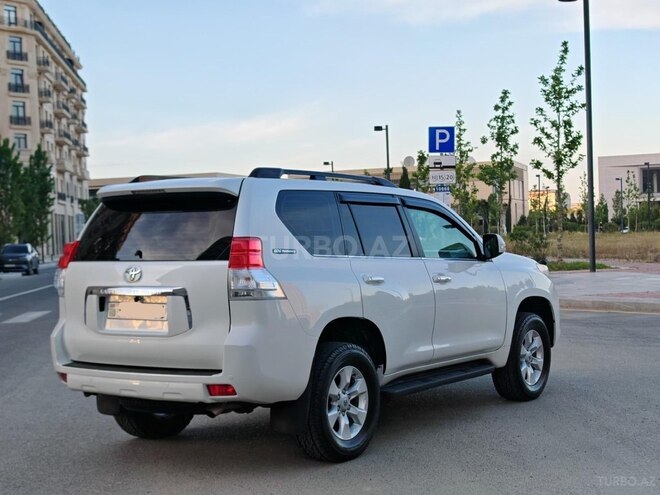 Toyota Land Cruiser Prado 2012, 245,000 km - 2.7 л - Bakı