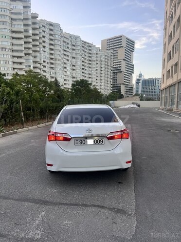 Toyota Corolla 2015, 238,000 km - 1.6 l - Bakı