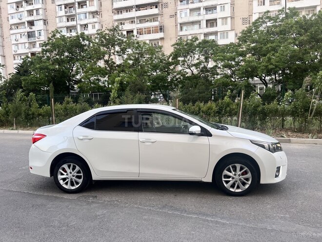 Toyota Corolla 2015, 238,000 km - 1.6 l - Bakı