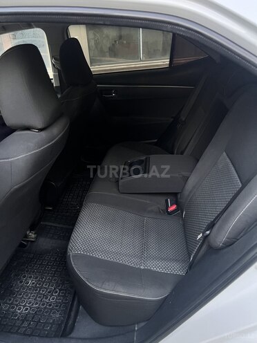 Toyota Corolla 2015, 238,000 km - 1.6 l - Bakı