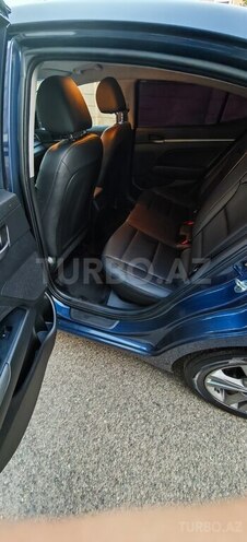Hyundai Avante 2017, 234,000 km - 1.6 l - Gəncə