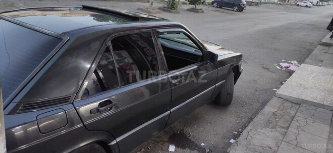 Mercedes 190 1991, 200,000 km - 1.8 l - Bərdə