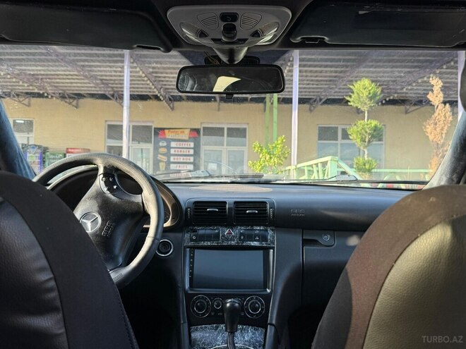 Mercedes C 320 2001, 270,000 km - 3.2 l - Hacıqabul