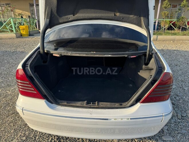 Mercedes C 320 2001, 270,000 km - 3.2 l - Hacıqabul