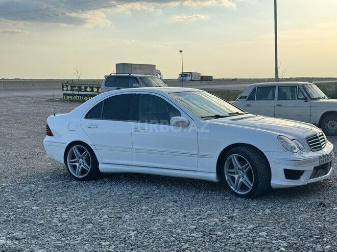 Mercedes C 320 2001, 270,000 km - 3.2 l - Hacıqabul