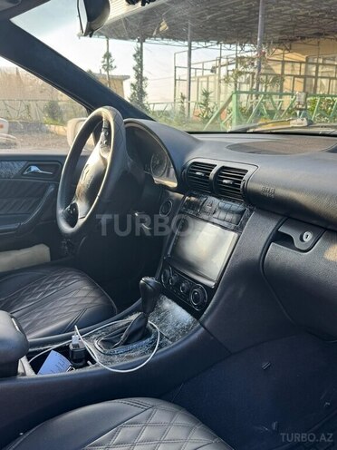 Mercedes C 320 2001, 270,000 km - 3.2 l - Hacıqabul